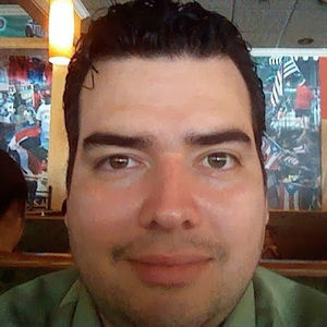 Meet your Posher, Carlos